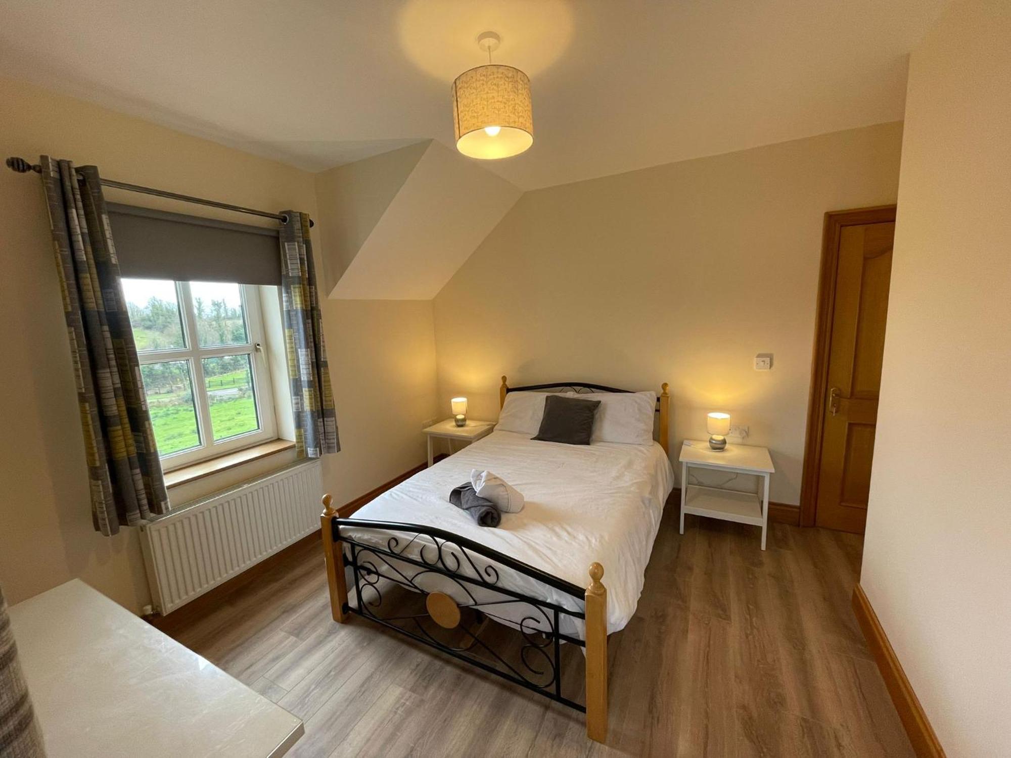 Molly'S Self Catering Accommodation Cavan Exterior photo